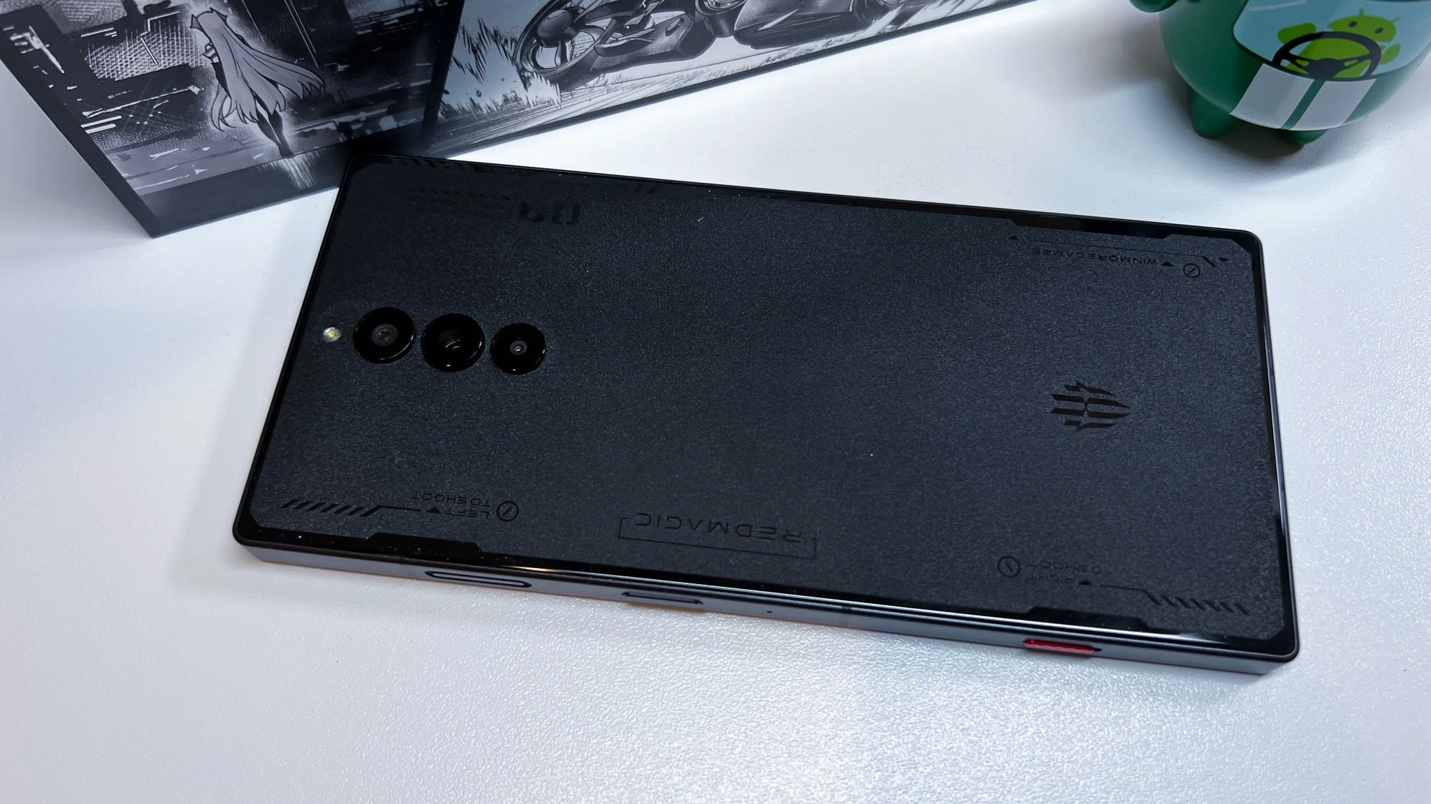REDMAGIC 8 Pro Matte ブラック 12/256 REDMAGIC 8 Pro 製品ページ - REDMAGIC日本公式サイト
